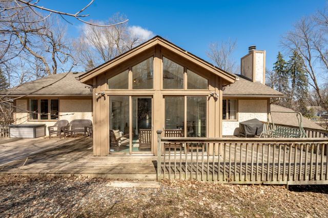 16917 Lake Street Extension, Minnetonka, MN 55345