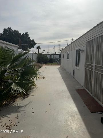 3921 E Baywood Avenue, Mesa, AZ 85206