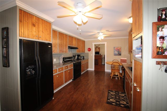 116 Leland Drive, Athens, TX 75751