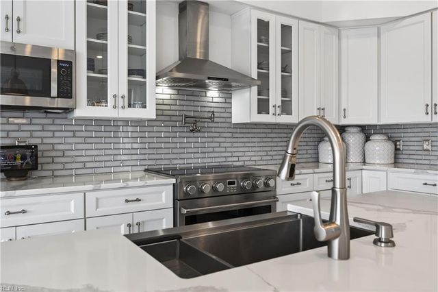 118 Sleepy Point WAY, Suffolk, VA 23435