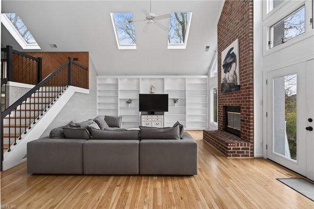 118 Sleepy Point WAY, Suffolk, VA 23435