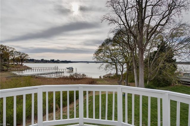 118 Sleepy Point WAY, Suffolk, VA 23435