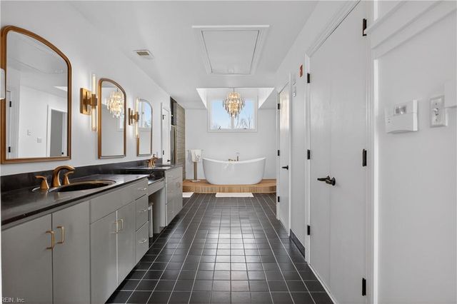 118 Sleepy Point WAY, Suffolk, VA 23435