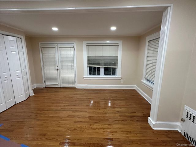67 Clinch Avenue, Garden City, NY 11530