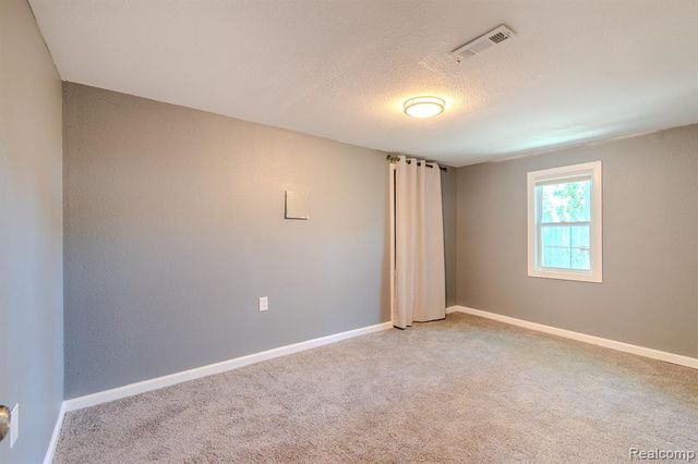 11472 Cadillac Avenue, Warren, MI 48089