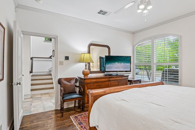 4229 N Hall Street D, Dallas, TX 75219