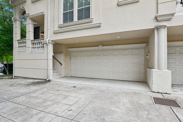 4229 N Hall Street D, Dallas, TX 75219