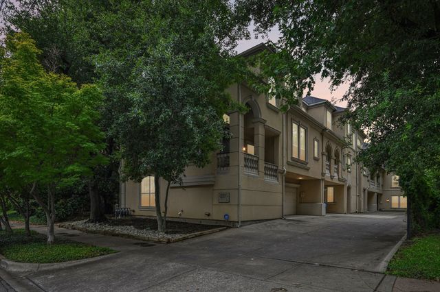 4229 N Hall Street D, Dallas, TX 75219