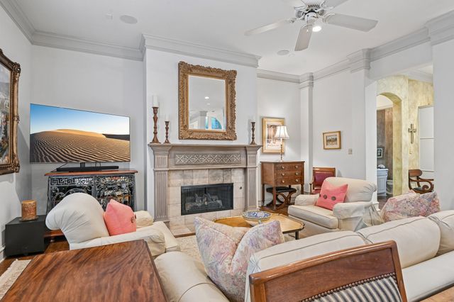 4229 N Hall Street D, Dallas, TX 75219