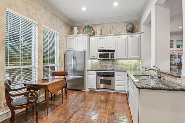 4229 N Hall Street D, Dallas, TX 75219