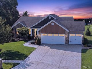 36 Ashland Court, Wentzville, MO 63385