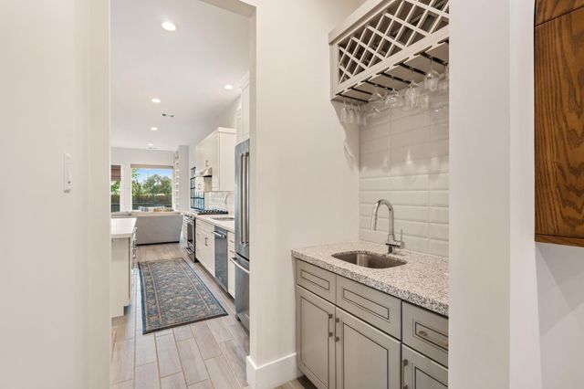 1307 Idylwild Street B, Houston, TX 77009