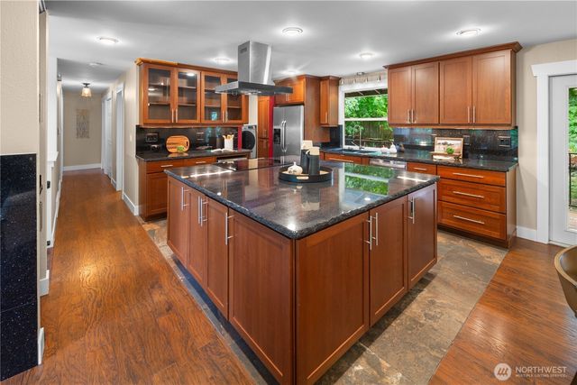 3414 58th Avenue NW, Gig Harbor, WA 98335
