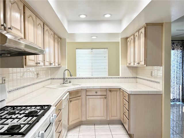 13946 Sandy Way 26A, Garden Grove, CA 92844