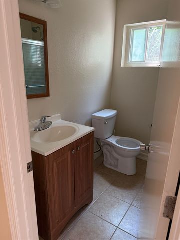 2416 - 2414 Linden Street, Oakland, CA 94607