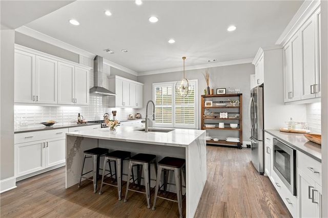 140 Clover Court, Roswell, GA 30075