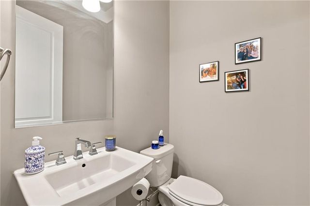 140 Clover Court, Roswell, GA 30075