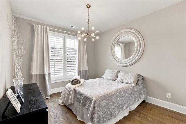 140 Clover Court, Roswell, GA 30075