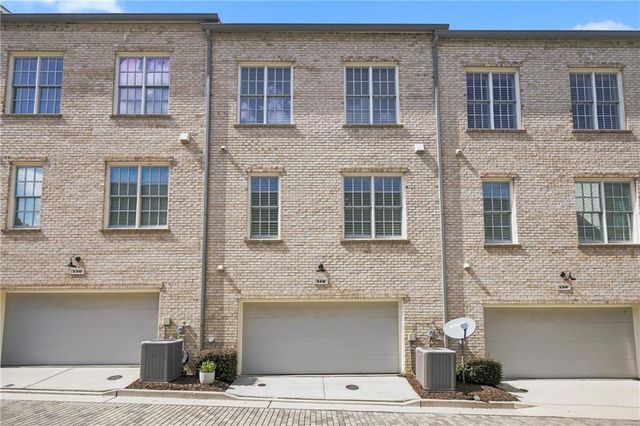 140 Clover Court, Roswell, GA 30075