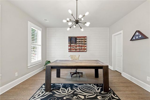 140 Clover Court, Roswell, GA 30075