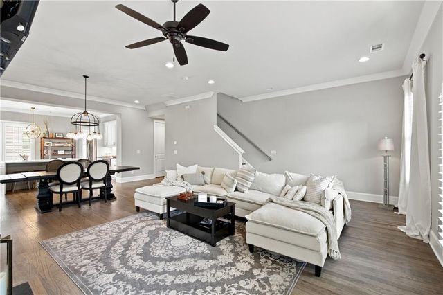 140 Clover Court, Roswell, GA 30075