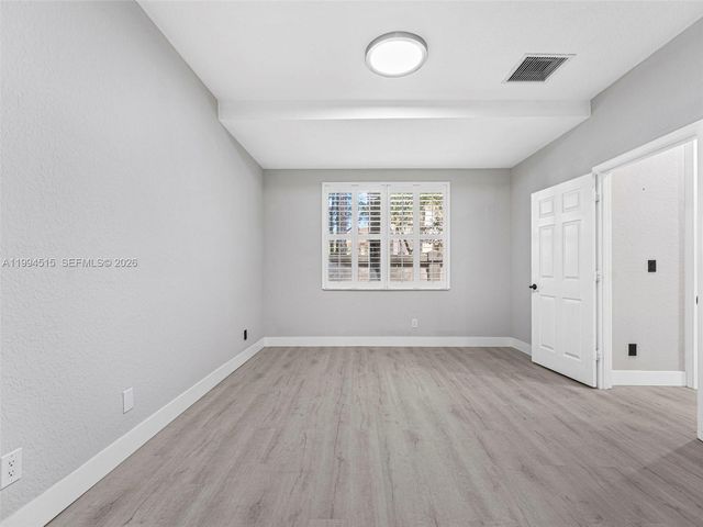 4851 Bonsai Cir 101, Palm Beach Gardens, FL 33418