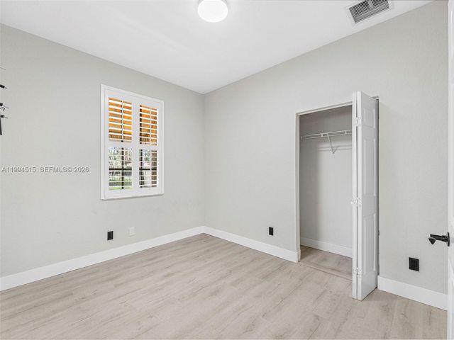 4851 Bonsai Cir 101, Palm Beach Gardens, FL 33418