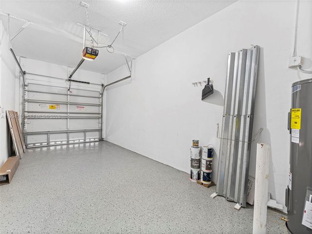 4851 Bonsai Cir 101, Palm Beach Gardens, FL 33418