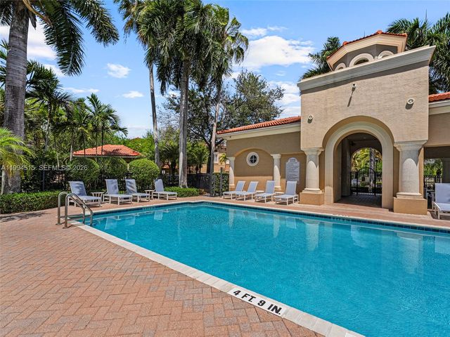 4851 Bonsai Cir 101, Palm Beach Gardens, FL 33418