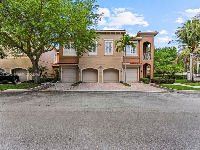 4851 Bonsai Cir 101, Palm Beach Gardens, FL 33418