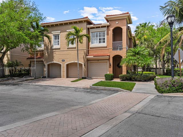 4851 Bonsai Cir 101, Palm Beach Gardens, FL 33418