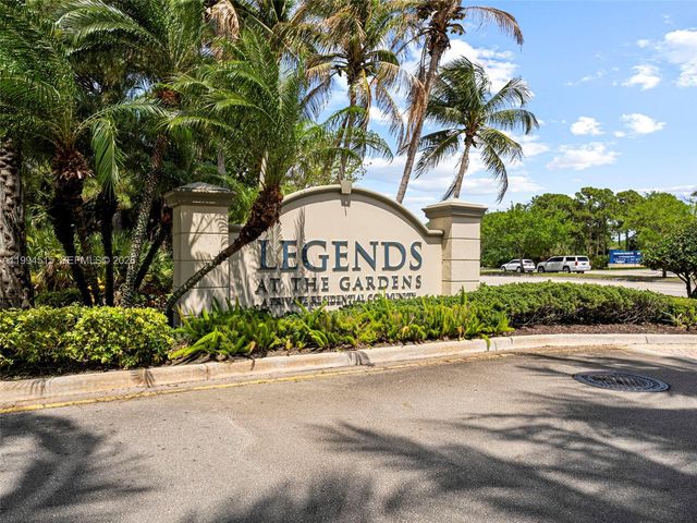 4851 Bonsai Cir 101, Palm Beach Gardens, FL 33418