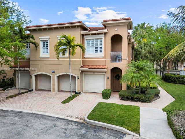 4851 Bonsai Cir 101, Palm Beach Gardens, FL 33418