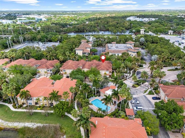 4851 Bonsai Cir 101, Palm Beach Gardens, FL 33418