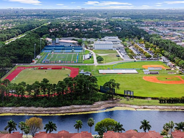 4851 Bonsai Cir 101, Palm Beach Gardens, FL 33418