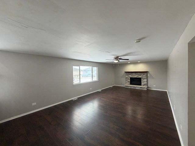 5244 Bentgrass Avenue, Richton Park, IL 60471