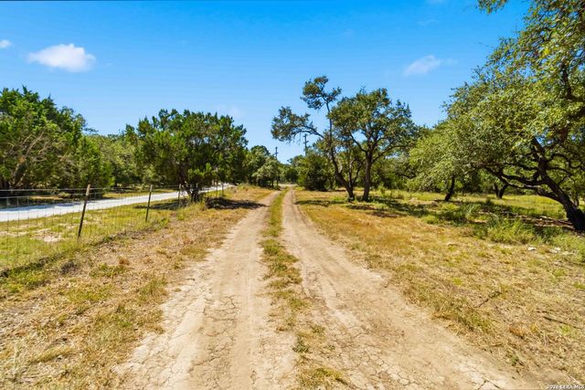 32870 STAHL LN, Bulverde, TX 78163