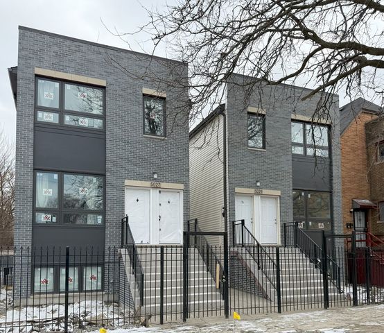 732 N Pine Avenue, Chicago, IL 60644