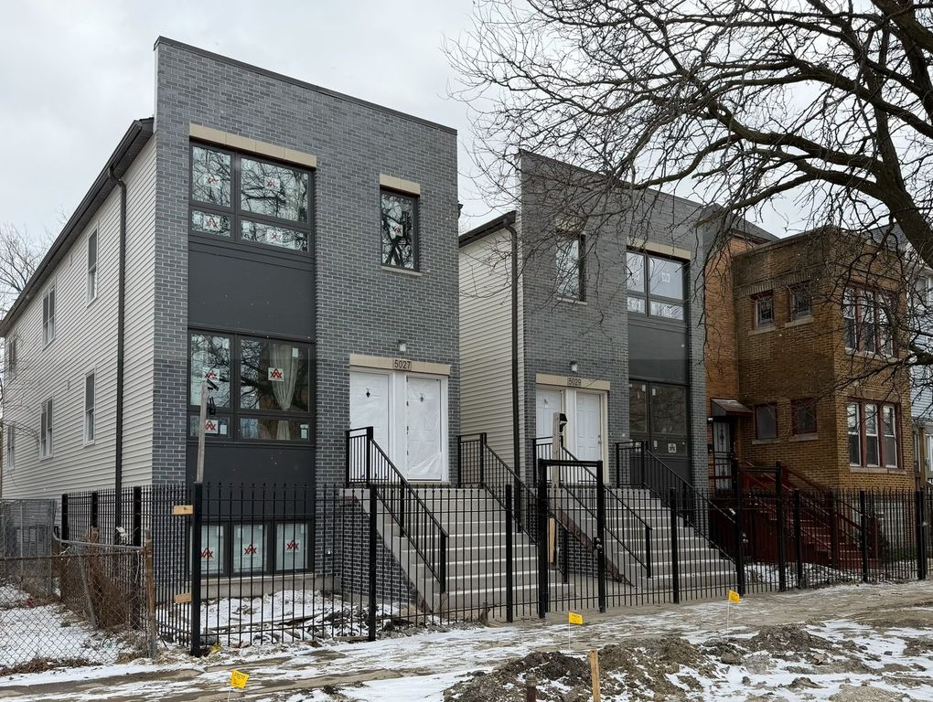 732 N Pine Avenue, Chicago, IL 60644