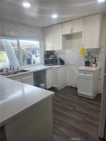 4625 Horseshoe Lane, Riverside, CA 92509