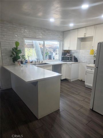 4625 Horseshoe Lane, Riverside, CA 92509