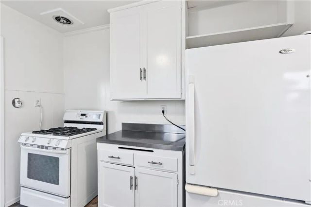 3202 Eckleson Street, Lakewood, CA 90712