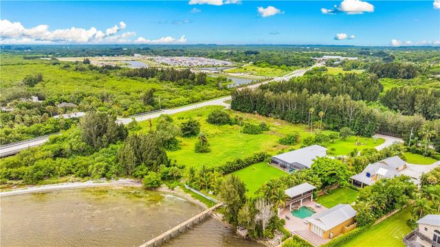 8780 44th Avenue, Sebastian, FL 32958