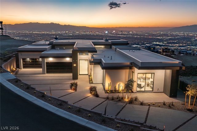 563 Grand Rim Drive, Henderson, NV 89012