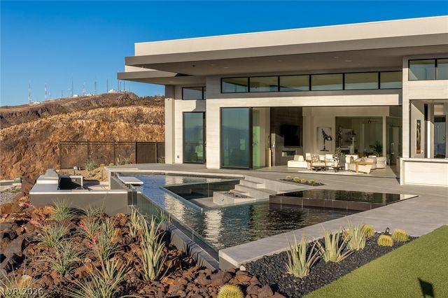 563 Grand Rim Drive, Henderson, NV 89012