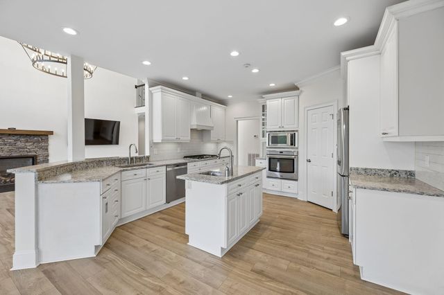 903 Channel View Lane, Chattanooga, TN 37415