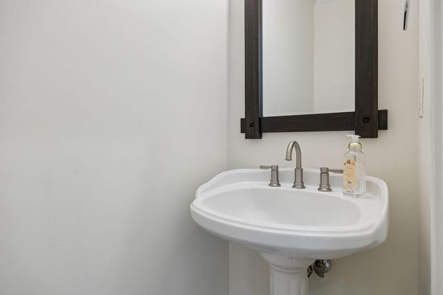 903 Channel View Lane, Chattanooga, TN 37415