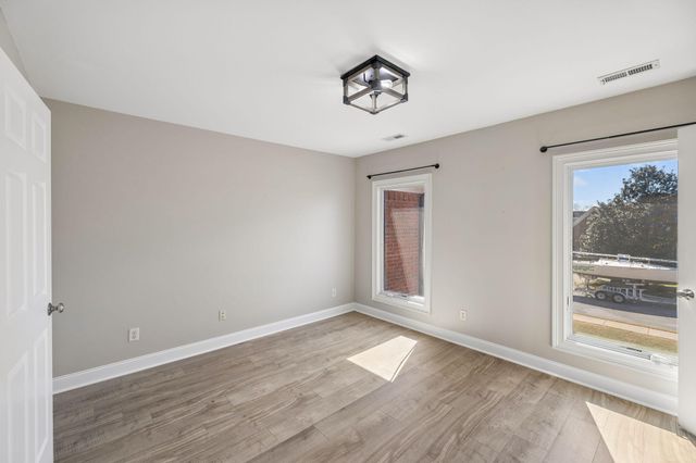 903 Channel View Lane, Chattanooga, TN 37415