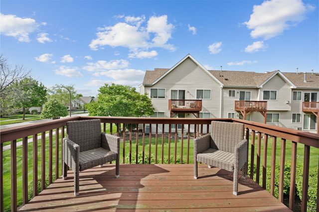 2929 saganashkee Lane, Naperville, IL 60564