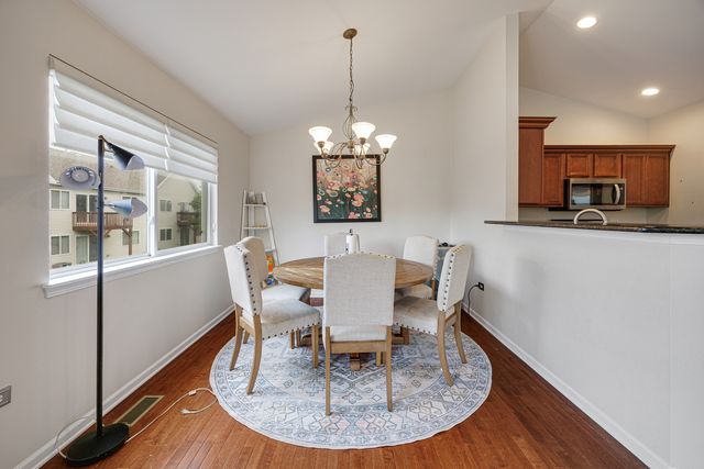 2929 saganashkee Lane, Naperville, IL 60564